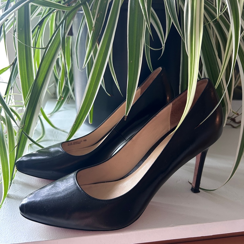 Cole Haan Black Leather Pumps